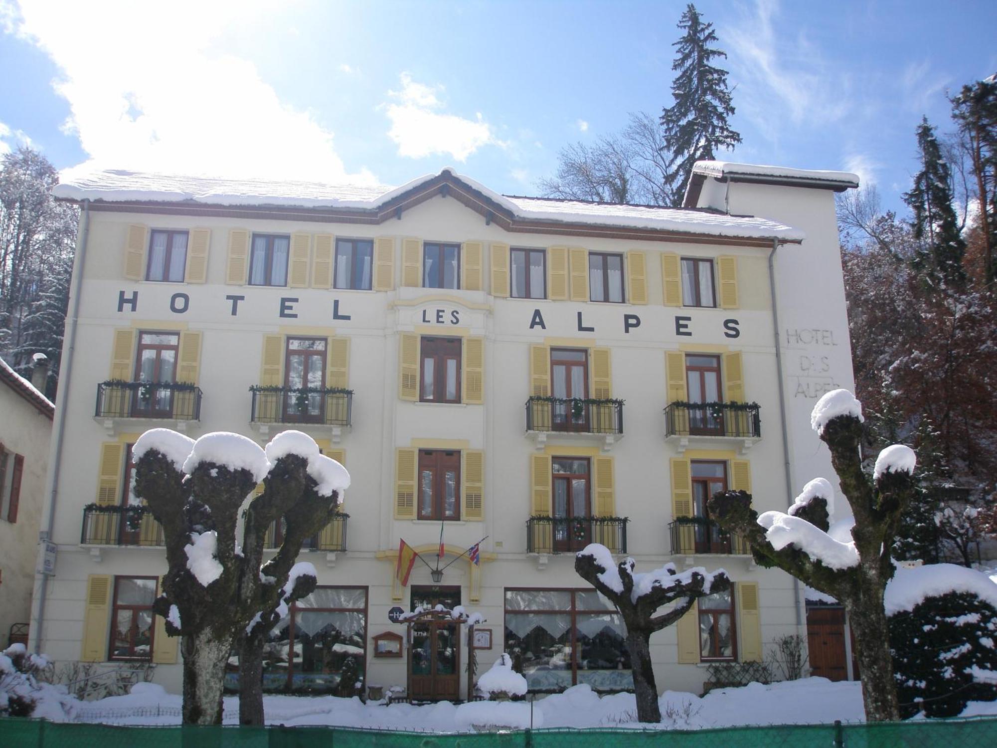 Hotel Des Alpes Brides-les-Bains Bagian luar foto