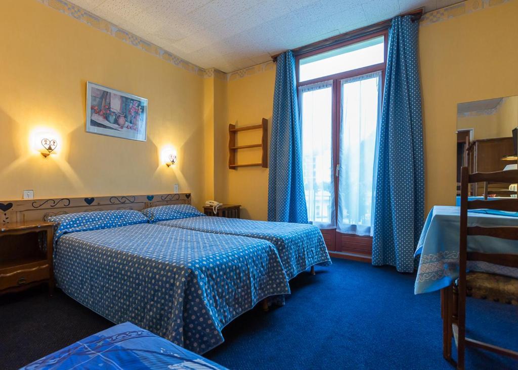 Hotel Des Alpes Brides-les-Bains Ruang foto