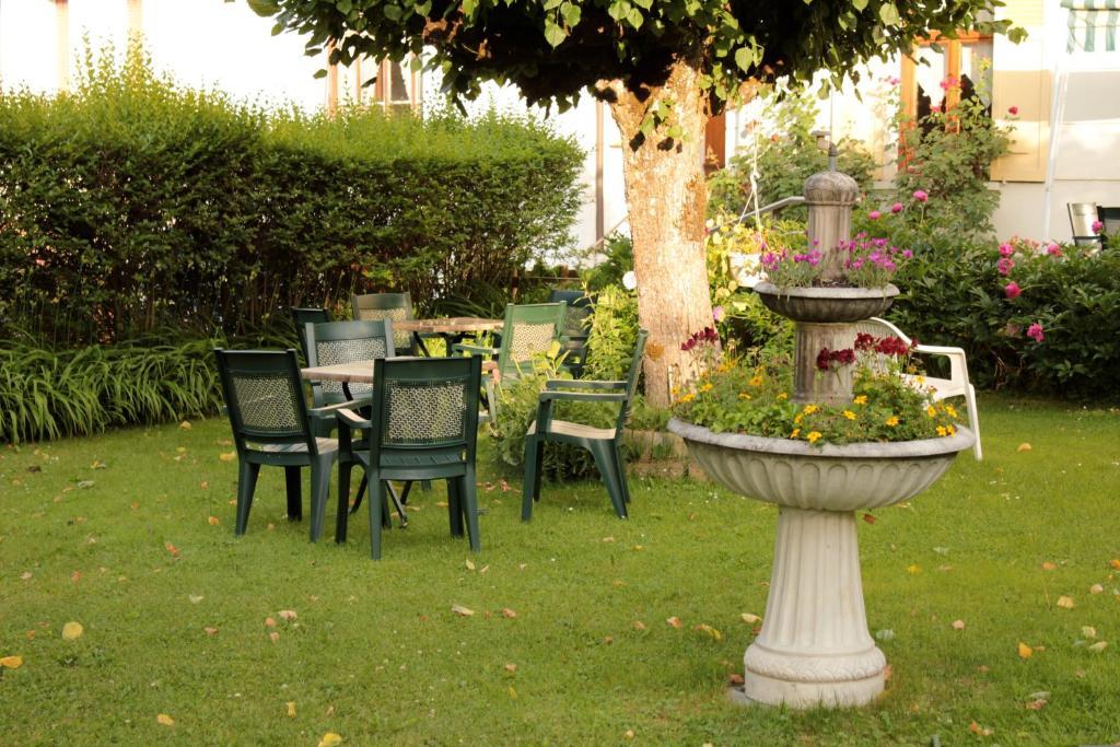 Hotel Des Alpes Brides-les-Bains Bagian luar foto
