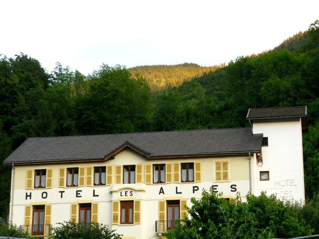 Hotel Des Alpes Brides-les-Bains Bagian luar foto