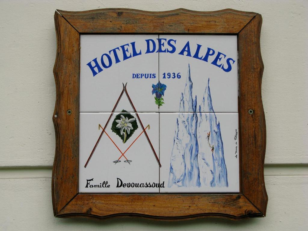 Hotel Des Alpes Brides-les-Bains Bagian luar foto